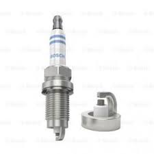 BUJIA COBRE (1.6LTRS/2.5LTRS2.0 TSI) FR8HPO BORA JETTA A6 NB PASSAT AUDI A1 VENTO POLO IBIZA 18 (1.6LTRS) 03F 905 600 A 101 905 626