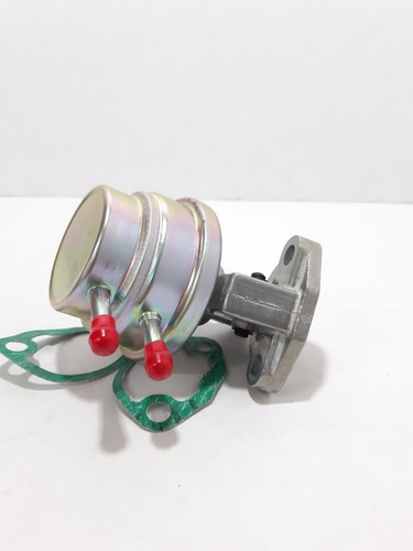 BOMBA GASOLINA SEDAN COMBI 1600 (MECANICA)