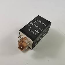 RELAY (7 PIN 409) BOMBA GAS MK A4 A5 NB PASSAT 01-06