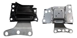 SOPORTE MOTOR (GAS)(DER/COPIL) VENTO POLO (13-16) 6RF 199 262 Q