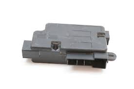 CAJA FUSIBLE PASSAT TAOS